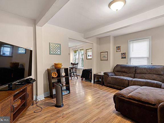 2nd image of 1809 Marshall Ave