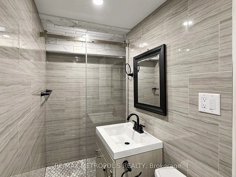 61 Horseshoe Cres #BASEMENT — Photo 20