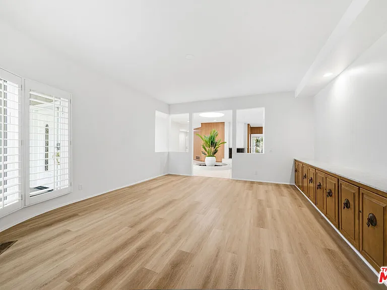 8900 Alto Cedro Dr — Photo 15