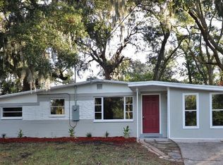 290 Hollis Dr E, Orange Park, FL 32073