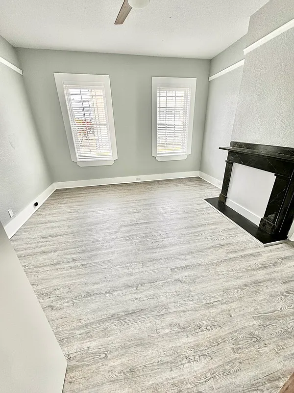 1 bed, 1.0 bath, $1,050 — Photo 4