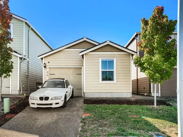 876 S View Dr, Molalla, OR 97038