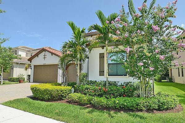 Home For Sale In Boca Reserve