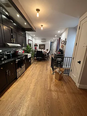 Rented by Delmark Realty LLC | media 68