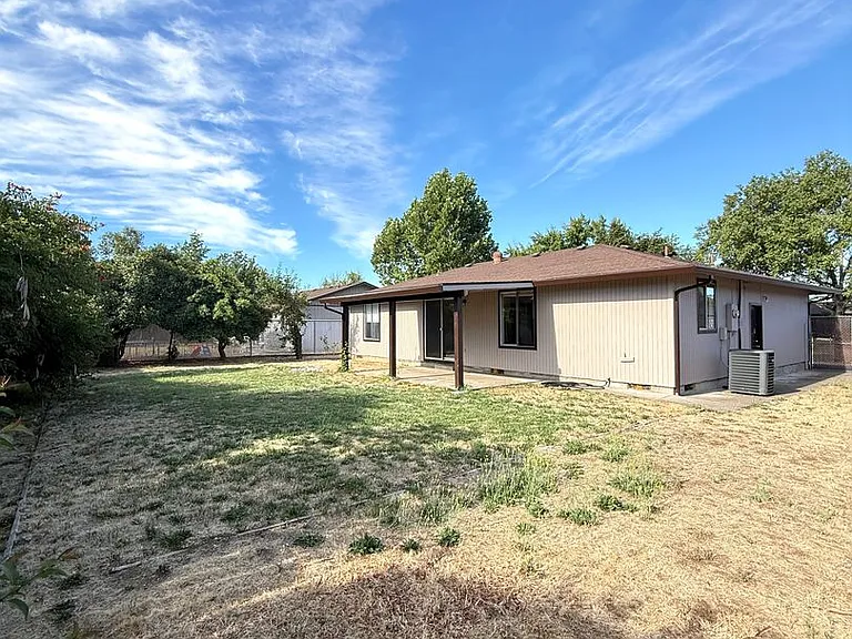 2900 Terr Mont Loop — Photo 15