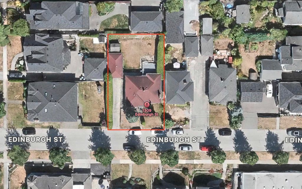 1309 Edinburgh St, New Westminster, BC - View 3