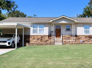 4425 W 1st St, Tulsa, OK 74127