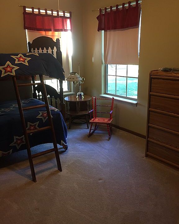 Second bedroom