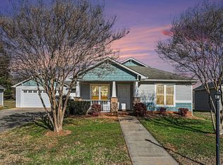 136 Tarrington Dr, Statesville, NC 28625