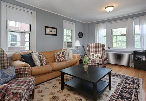 2nd image of 1450-1454 Beacon St Unit 241