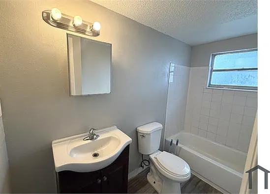 2229 E 133rd Ave — Photo 8