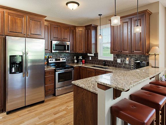 2nd image of 7710 Madelyn Creek Dr