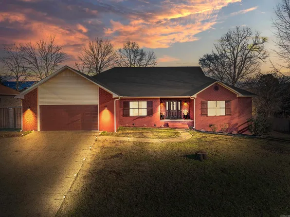 2543 Marion Anderson Rd, Hot Springs, AR 71913