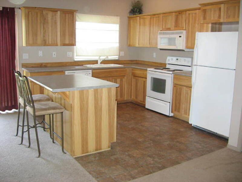 2nd image of 16452 Cassidy Dr