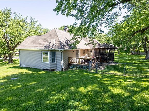 5th image of 13500 Brookwood Way