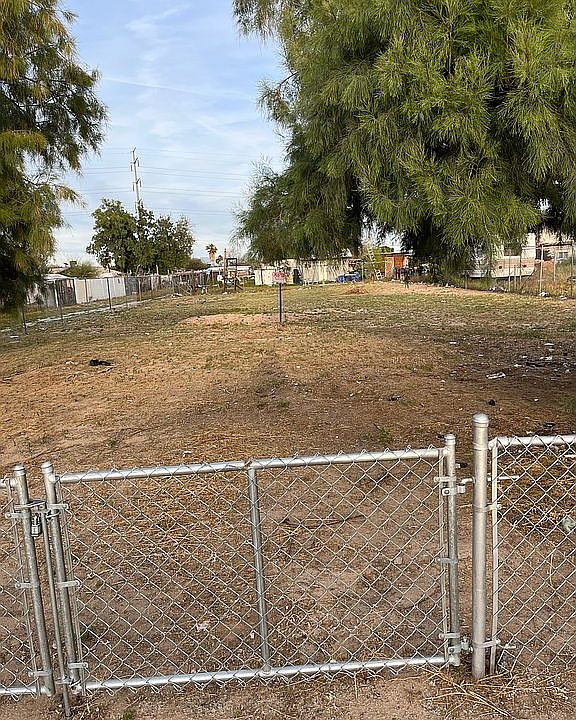1st image of 8455 S Calle Tomi