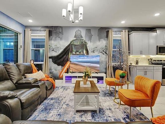3rd image of 1919 Tropical Palms Cir