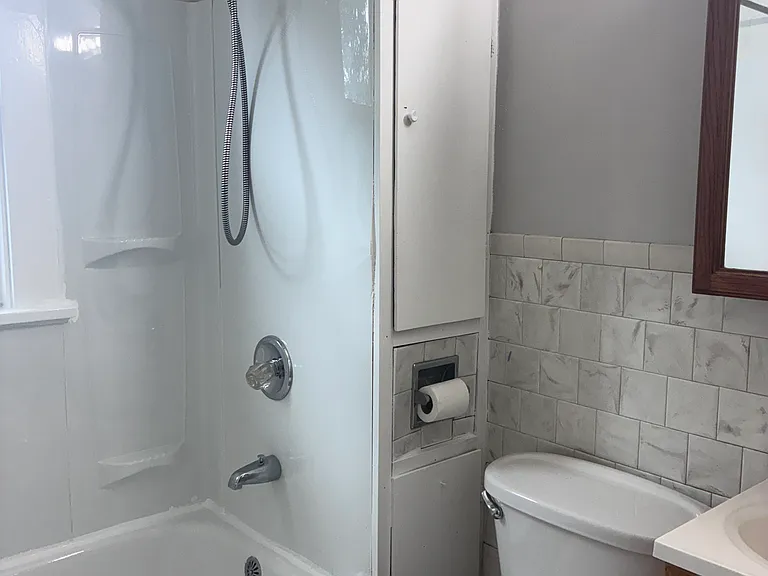 16 Greeley St #2 — Photo 13