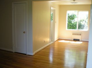 305 NE 61st Ave APT D5, Portland, OR 97213