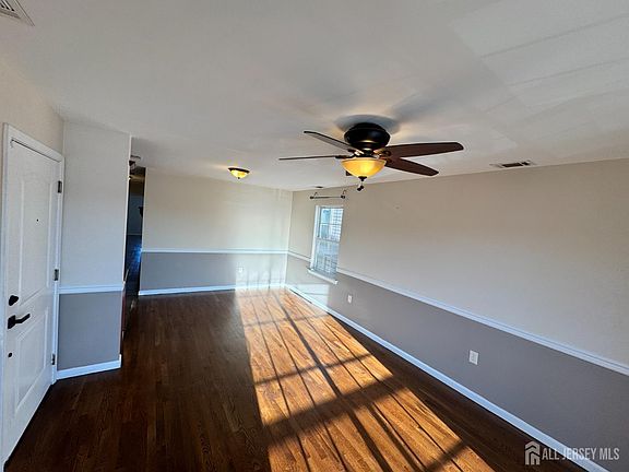 3rd image of 83 Broadway Floor 2
