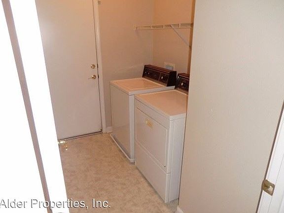 5th image of 2020 Cosenza Dr