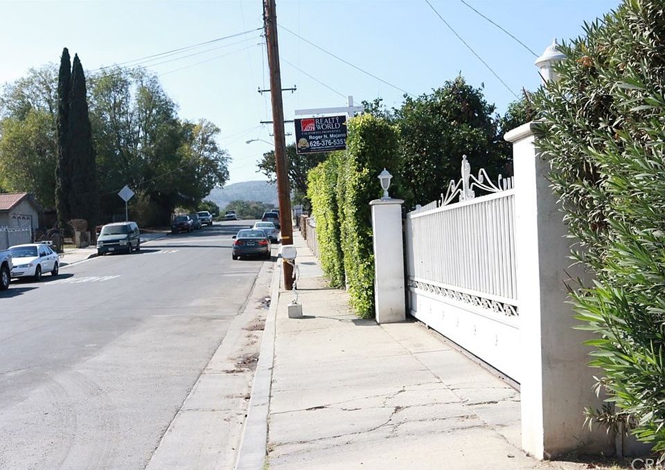 1st image of 317 S 4th Ave