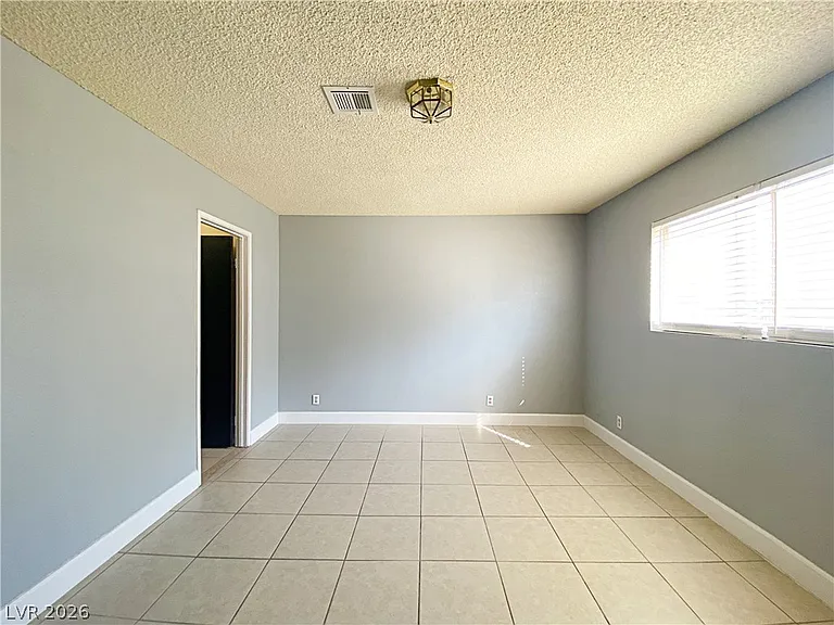 894 Rhinegold Way — Photo 13