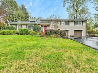 3137 Circle Dr SW, Roanoke, VA 24018