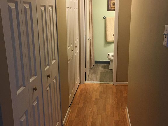 5th image of 5416 Valley Green Dr APT B5