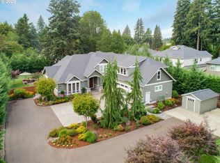 18147 Pilkington Rd, Lake Oswego, OR 97035