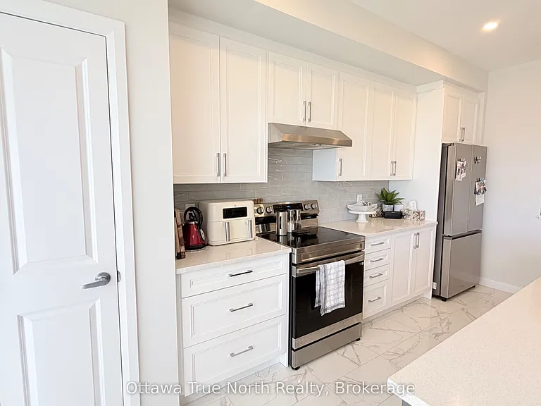 230 Invention Blvd — Photo 11