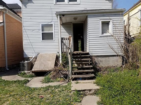 3rd image of 517 Norton Ave