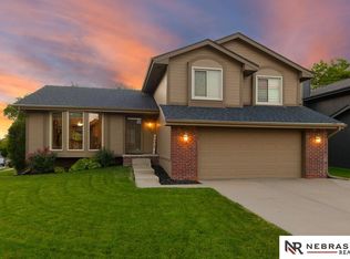 5022 S 165th St, Omaha, NE 68135