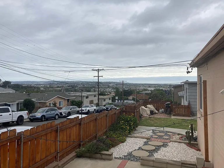 Nice view from here. You can see Presidio park, the ocean and lots of pretty sunsets.
Nice front patio.
