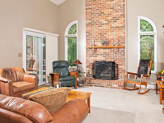 5th image of 1021 Milchling Dr