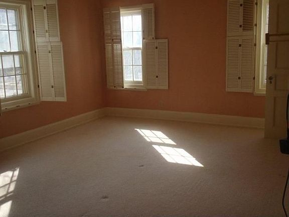 2nd image of 210 Eau Claire Blvd