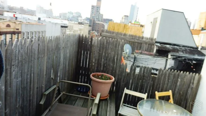 Rented by Halstead Real Estate | media 29