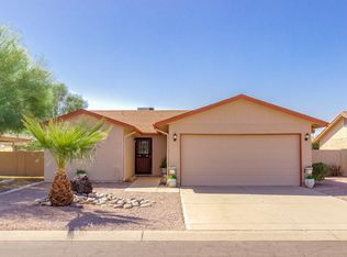 25240 S Pinewood Dr, Sun Lakes, AZ 85248