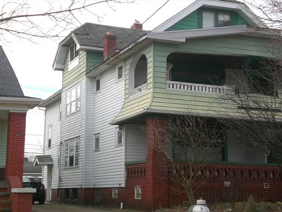 2nd image of 9204 Bancroft Ave