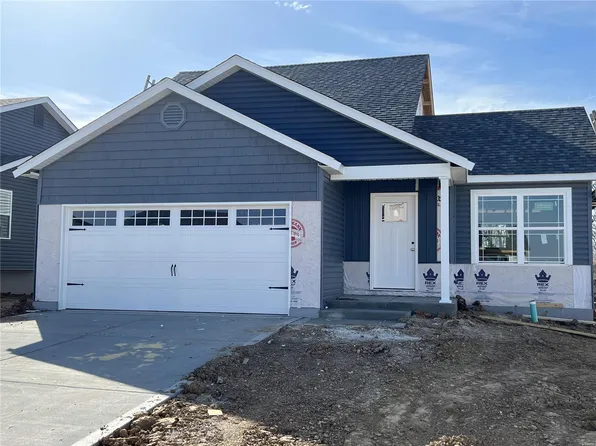 1115 Bronze Dr, Foristell, MO 63348