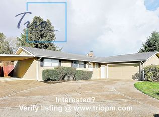 281 Wedgewood Dr, Eugene, OR 97404