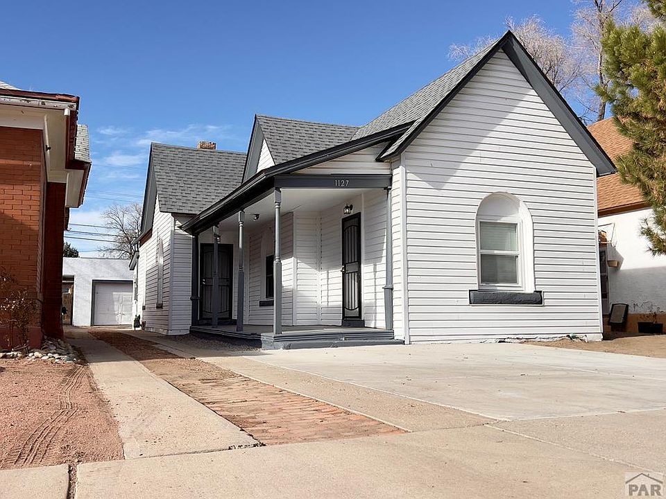 1st image of 1127 E Orman Ave