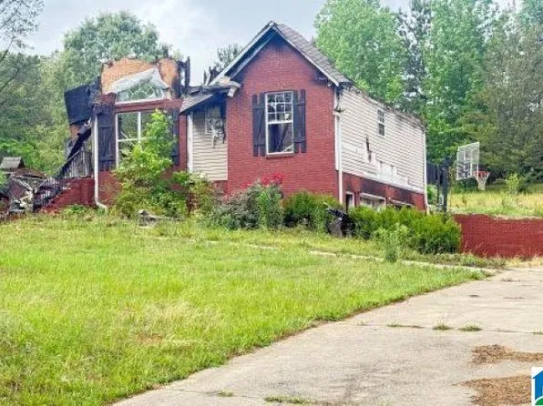 2049 Oscar Bradford Rd #10, Hayden, AL 35079