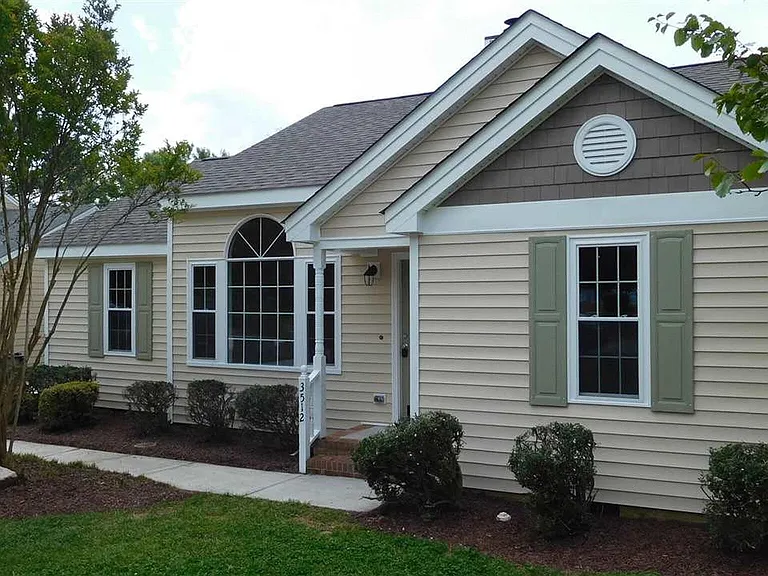 3512 Lytham Pl — Photo 1