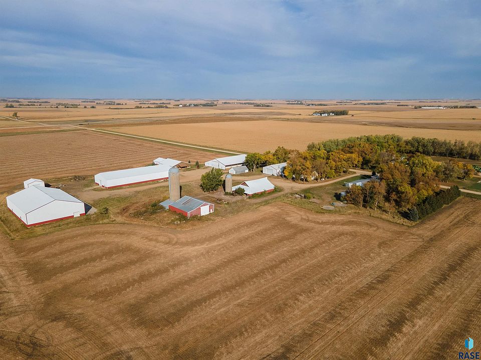 739 131st St, Pipestone, MN 56164 MLS 22302132 Zillow