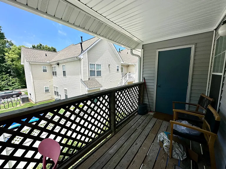 411 Sea Pointe Ct #201 — Photo 9