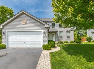 6827 Highgate Rd, Carpentersville, IL 60110