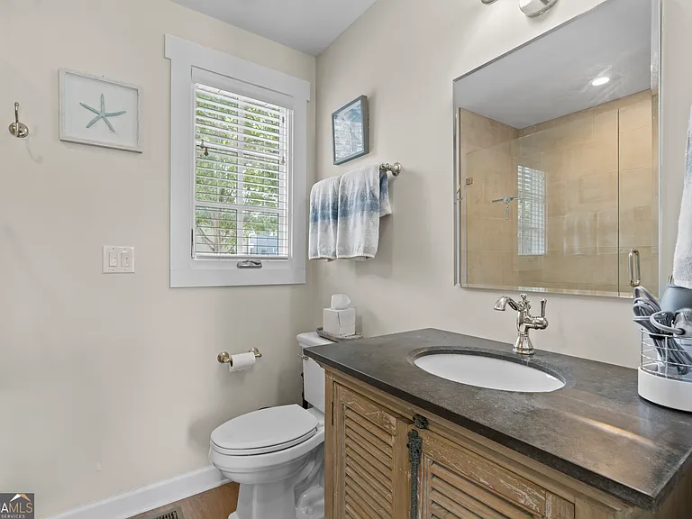 147 Central Ave — Photo 24