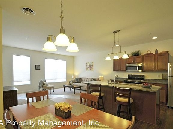 3rd image of 5102 Tremay Ln