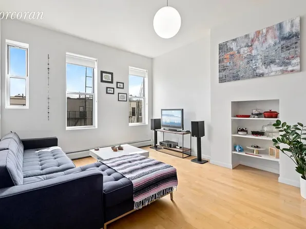 226 Stanhope St APT 3A, Brooklyn, NY 11237